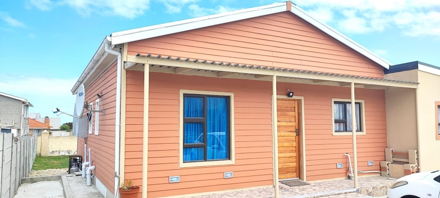 3 Bedroom Property for Sale in Franskraal Western Cape
